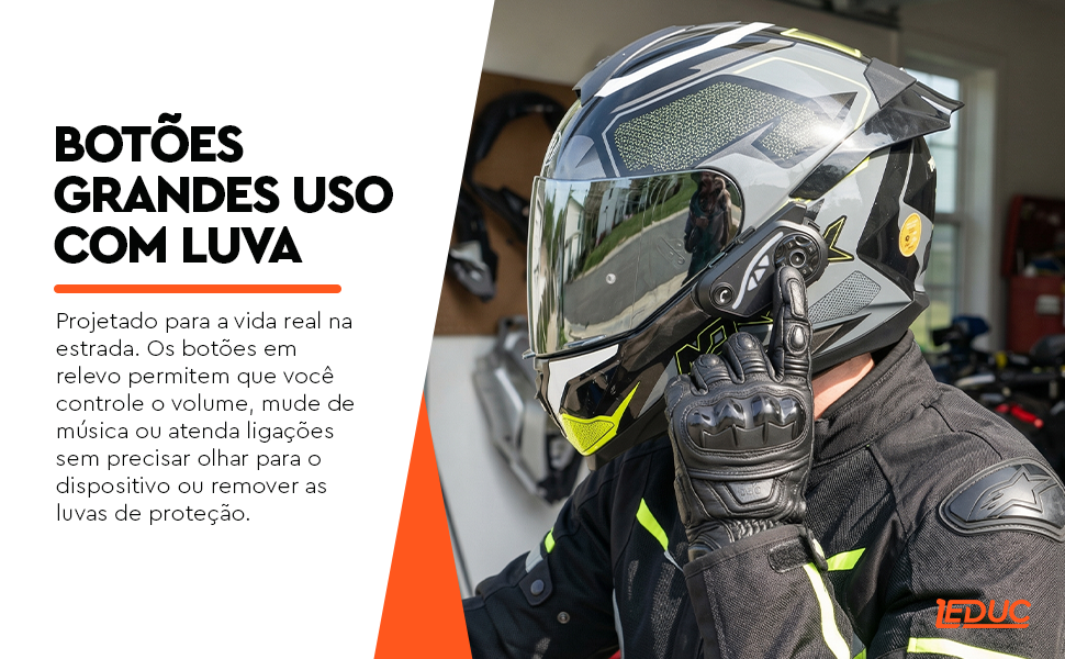 Motociclista utilizando botões grandes em relevo do intercomunicador Leduc V8 Pro com luvas de proteção